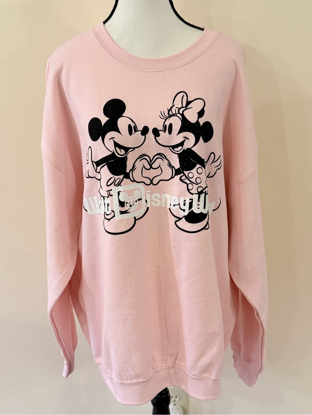 Disney World Pink Mickey & Minnie Graphic Sweatshirt size XL